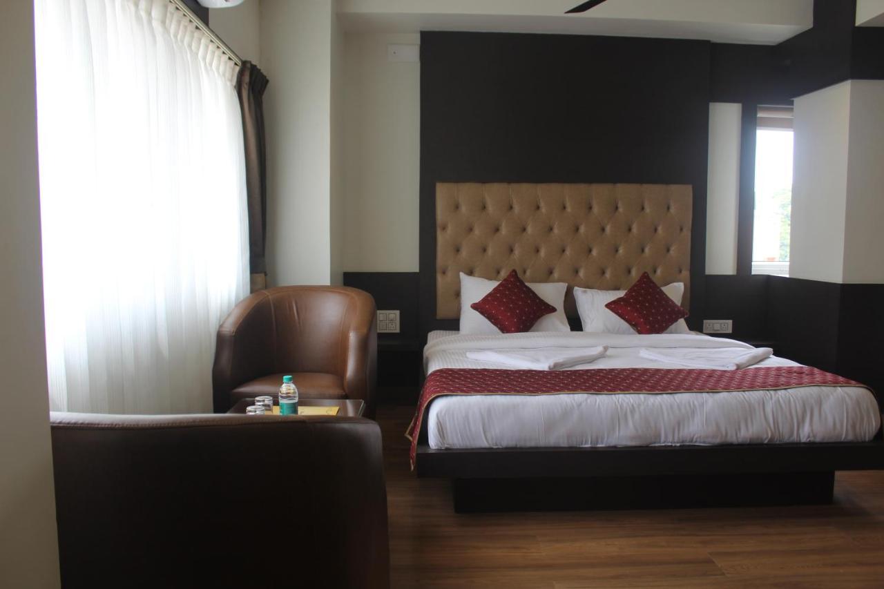 Mysore Royale Buitenkant foto